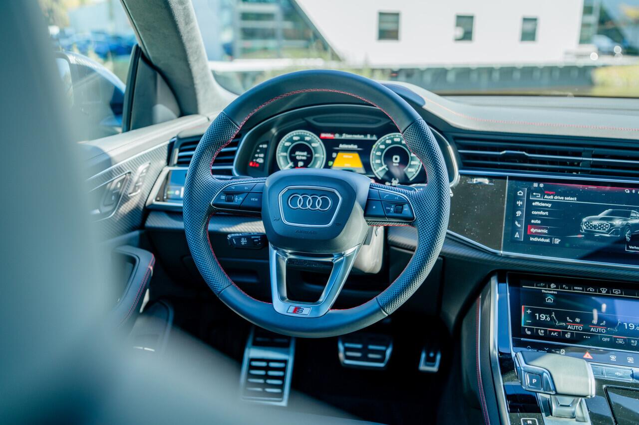 Audi Q8 60 TFSI e 557 pk quattro ABT Aero Competition | Audi exclusive Grigio Telesto | Advanced onderstel | Panoramadak | S sportstoelen | B&O | Keyless | Uitgebreid leder pakket | Alcantara hemel | Carbon spiegels | Carbon interieur | Stoelven | ABT Power S | A