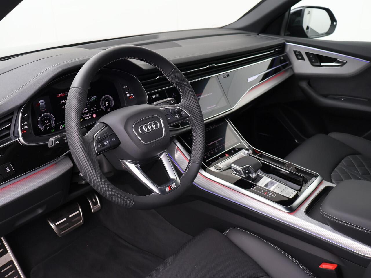 Audi Q8 60 TFSI e quattro Pro Line S Competition | 490 PK | SoH 100% | Panoramadak | Vierwielbesturing | Head-Up display | Trekhaak | 22" velgen | HD Matrix LED koplampen | Verlengde fabrieksgarantie |