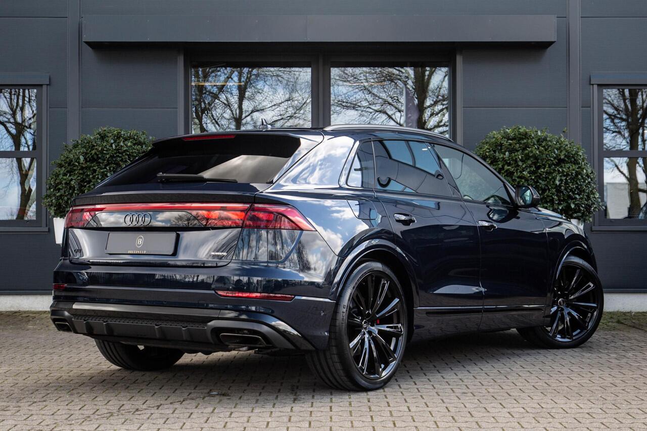 Audi Q8 60 TFSI e Competition 15x Q8 op voorraad