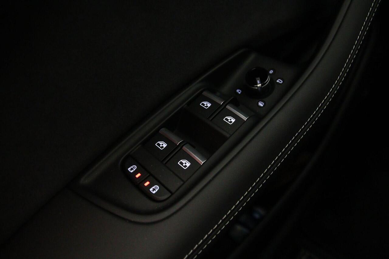 Audi Q8 55 TFSI e quattro Pro Line S | Pano | 4-Wiel | Trekhaak | Matrix-Led | Memory | Carbon | B&O | Headup |