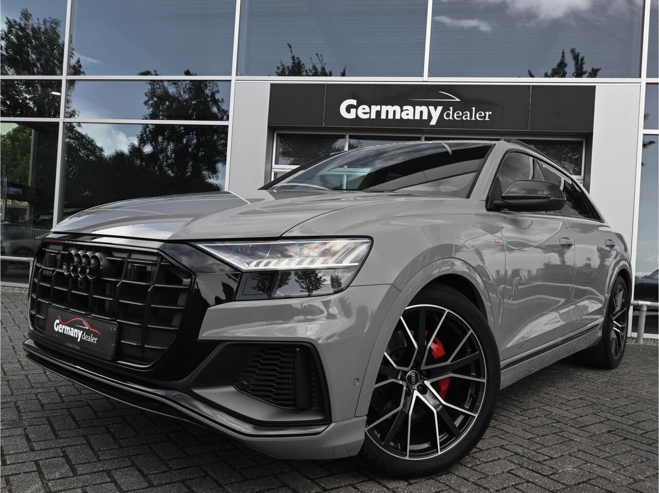Audi Q8 55TFSI 340PK Quattro 4W-best Indiv-Nardo RS-Zetels Softclose Lucht Tr-Haak VOL!