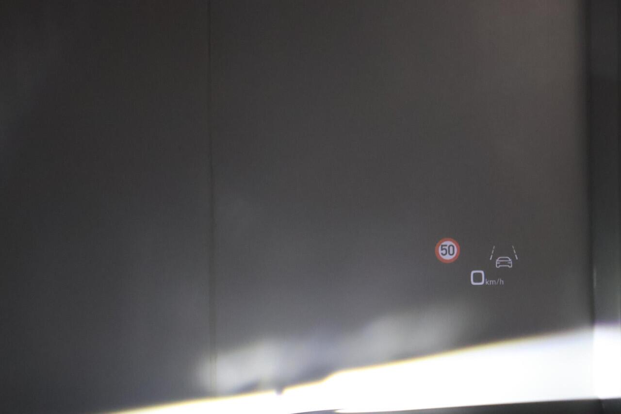 Audi Q8 60 TFSI e quattro Pro Line S Competition | 490 PK | SoH 100% | Panoramadak | Vierwielbesturing | Head-Up display | Trekhaak | 22" velgen | HD Matrix LED koplampen | Verlengde fabrieksgarantie |