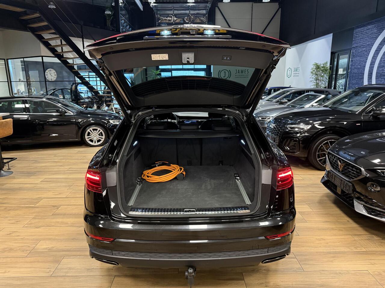 Audi Q8 55 TFSI e quattro Pro Line |PHEV|Trekhaak|HUD|Stoel koel/verwarming|Carplay|Matrix LED|