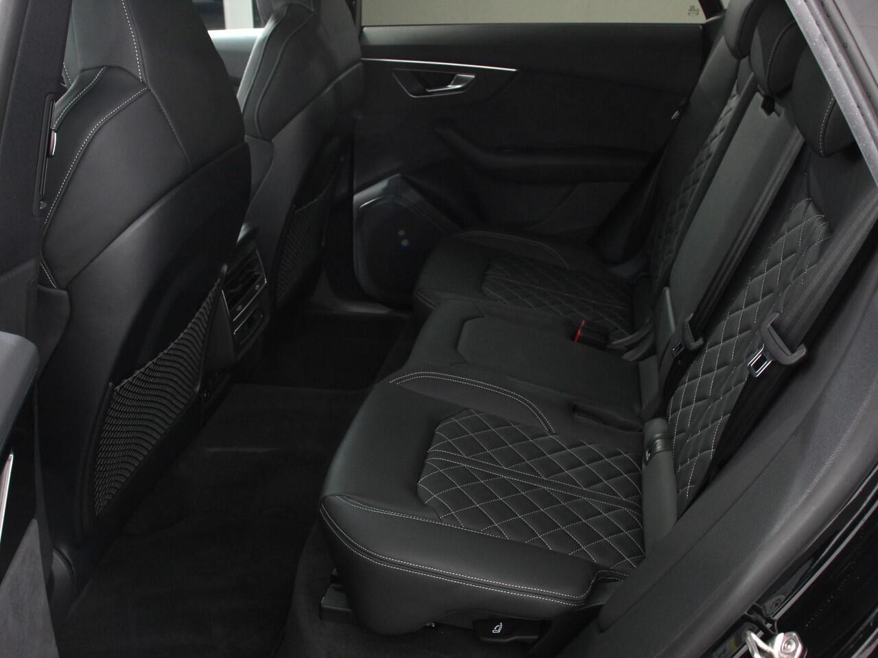 Audi Q8 55 TFSI e quattro Pro Line S Competition Plus | Leder | Carbon Pack | LED | Adaptief cruise control | 381 PK | Navigatie | Climate control | 360* camera | Elektrische achterklep