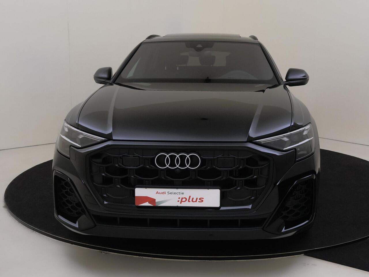 Audi Q8 55 TFSI e quattro Pro Line S | Panoramadak | Vierwielbesturing| Trekhaak | Luchtvering | | SoH 100% | Bang & Olufsen | Head-up display | 360 camera | Parkeerasisstent |