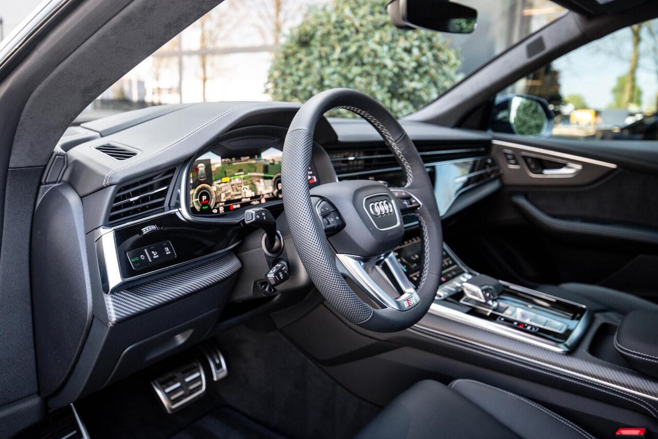 Audi Q8 60 TFSI e Competition 490pk, Carbon, Full-options 2025