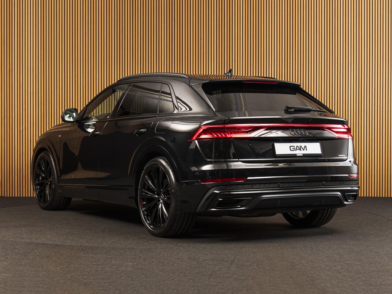 Audi Q8 55 TFSI e quattro 23"-PANO-B&O-TOUR-CITY-PARK