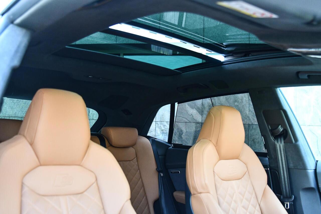 Audi Q8 60 TFSI e Quattro Audi Exclusive Cognac |B&O3D|HUD Audi Exclusive Cognac|B&O Advanced|4W-sturing|Massage|Trekhaak|Carbon|