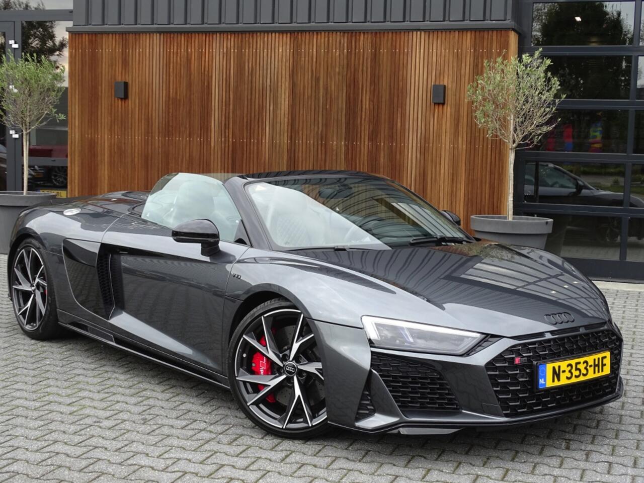 Audi R8 5.2 V10 622PK quattro Performance / Carbon / Keramisch / B&O