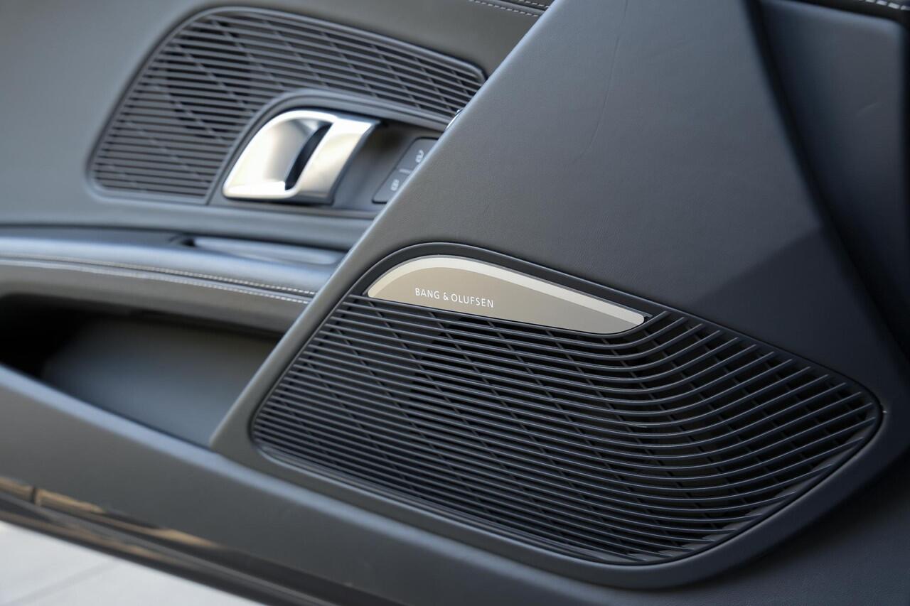 Audi R8 performance quattro 5.2 620pk |Custom titanium uitlaat|KW V4 schroefset|Maxton|carbon exterieur|B&O|virtual cockpit|magnetic ride|parkeercamera|clima control|