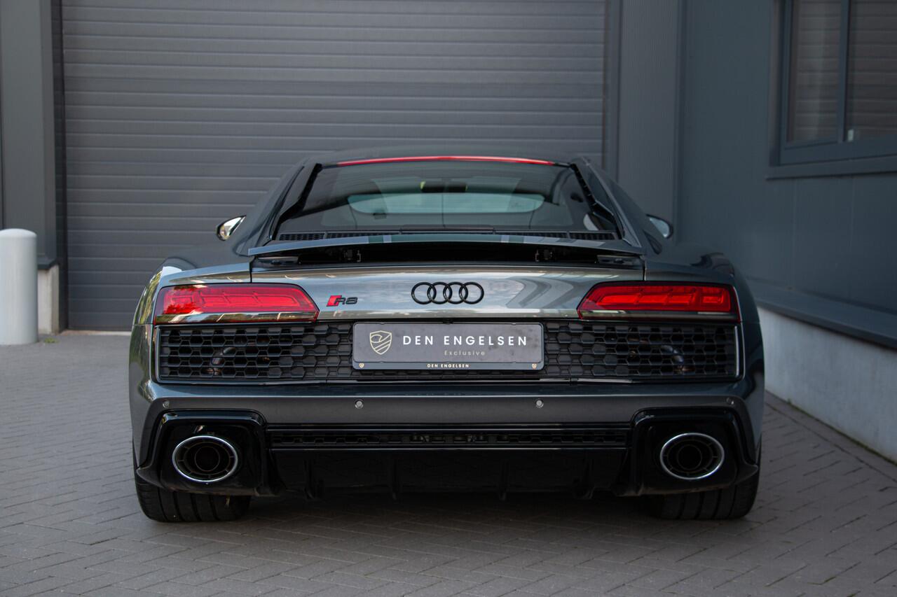 Audi R8 5.2 performance RWD 570 PK | BTW | B&O Sound | Keyless Entry | Led | Camera | Stoelverwarming | Apple & Android Carplay | PPF-folie | Valcona Leder | 20"| Draadloze telefoonlader | Cruise control | Daytona |