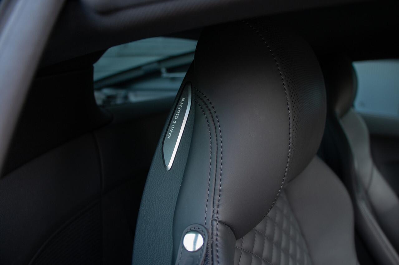 Audi R8 5.2 performance RWD 570 PK | BTW | B&O Sound | Keyless Entry | Led | Camera | Stoelverwarming | Apple & Android Carplay | PPF-folie | Valcona Leder | 20"| Draadloze telefoonlader | Cruise control | Daytona |