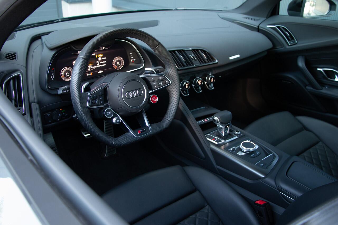 Audi R8 5.2 performance RWD 570 PK | BTW | B&O Sound | Keyless Entry | Led | Camera | Stoelverwarming | Apple & Android Carplay | PPF-folie | Valcona Leder | 20"| Draadloze telefoonlader | Cruise control | Daytona |