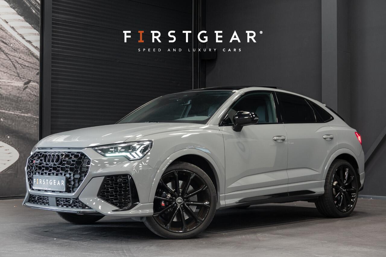 Audi RS Q3 Sportback TFSI *Nardogrijs / Panorama / Sonos / RS-Sportuitlaat / Sport-chassis*