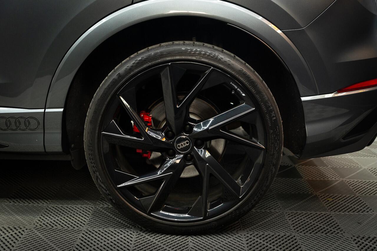 Audi RS Q3 TFSI / Pano / Eventuri / Adaptive / Sonos / Memory / Milltek DP /