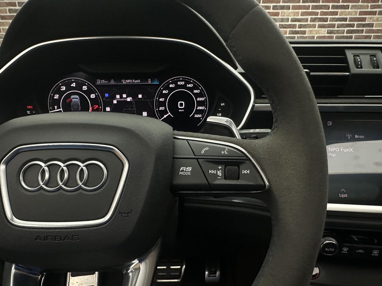 Audi RS Q3 RSQ3 TFSI Panorama Nardo Camera