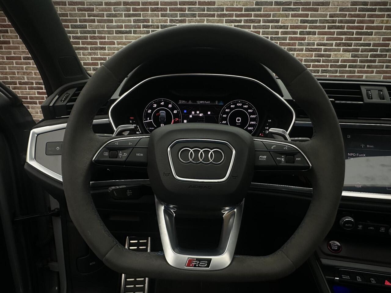 Audi RS Q3 RSQ3 TFSI Panorama Nardo Camera