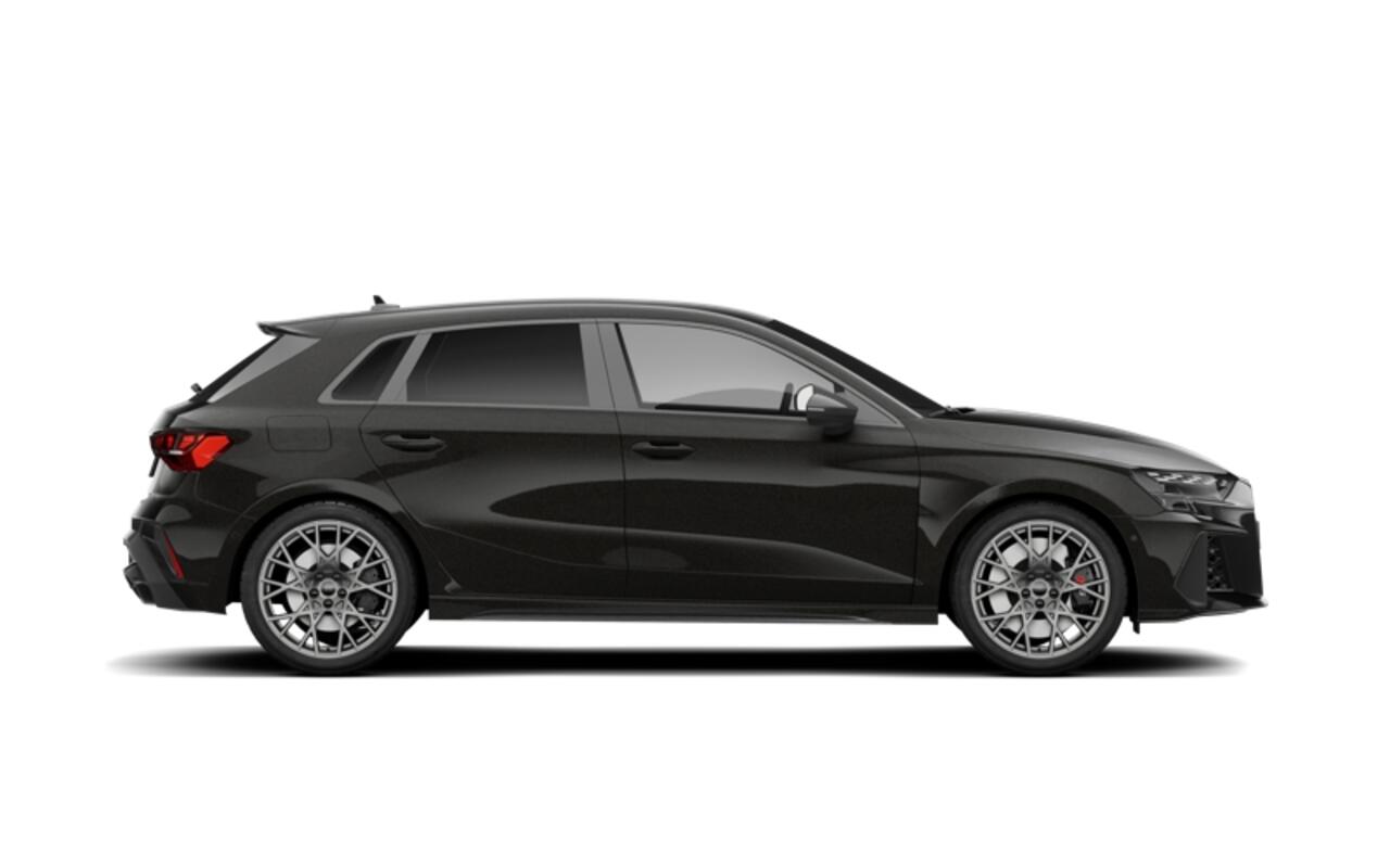 Audi RS3 Sportback 400 S tronic Automaat | Glazen panoramadak | Sportuitlaat | RS exterieurdelen zwart | MMI navigatie plus | Climate pakket plus | Assistentiepakket Rijden en Parkeren Plus | Matrix-ledkoplampen, ledachterlichten en koplampsproeiers | Virtual cock