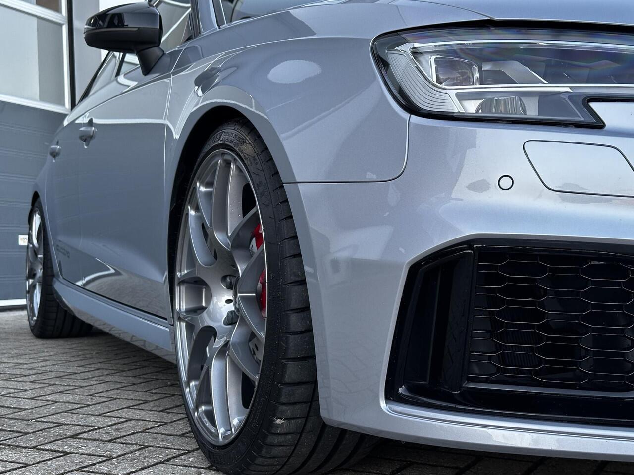 Audi RS3 Sportback 2.5 TFSI RS 3 QUATTRO TTE700 600+ PK | AKRAPOVIC | B&O | Virtual | MAGNETIC RIDE | DAB | Camera
