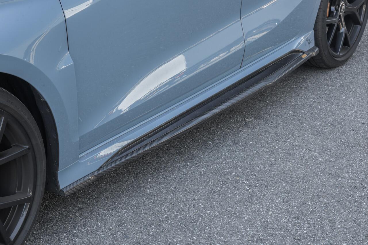 Audi RS3 URBAN AUTOMOTIVE - Akrapovic - Eventuri Performance Hatchback to stand out