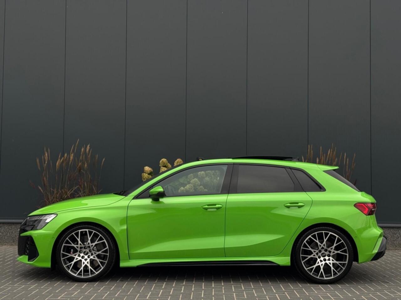 Audi RS3 2.5 TFSI RS 3 quatt. NIEUW PANO NAVI CAMERA SPORTVELGEN