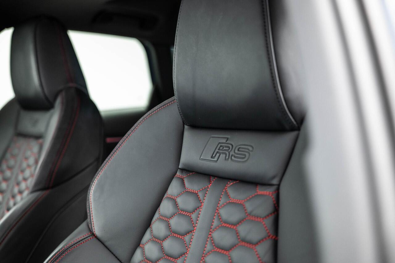 Audi RS3 Sportback 2.5 TFSI quattro |Pano|Massage|B&O|Carbon|