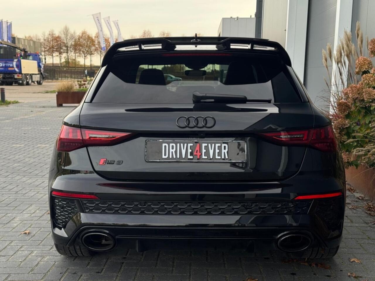 Audi RS3 Sportback 2.5 TFSI RS 3 quatt. PANO HUD GARANTIE NAVI CAMERA SPORTVELGEN