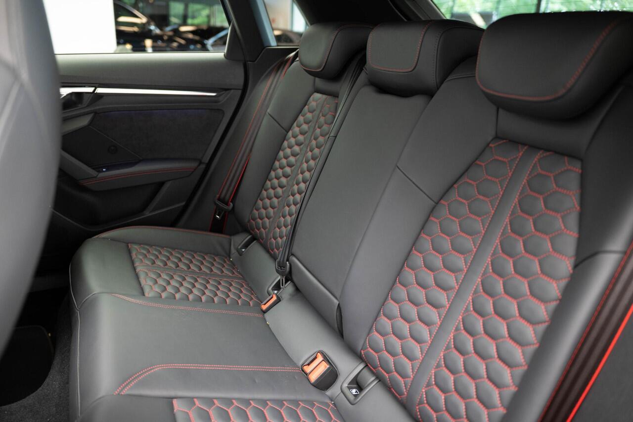 Audi RS3 Sportback 2.5 TFSI quattro |Pano|HUD|Adaptive|B&O|