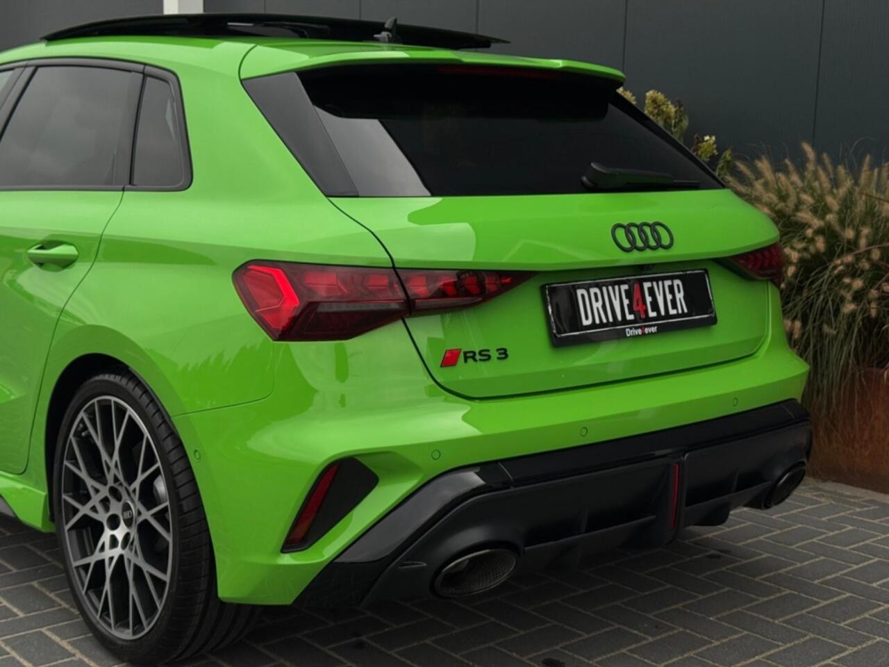 Audi RS3 2.5 TFSI RS 3 quatt. NIEUW PANO NAVI CAMERA SPORTVELGEN