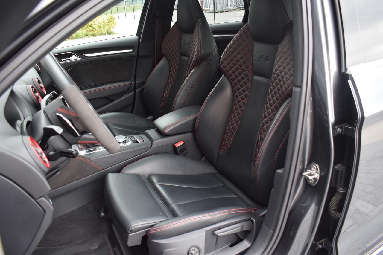 Audi RS3 Limousine 2.5 TFSI 400pk Quattro Pano | Magnetic ride | B&O