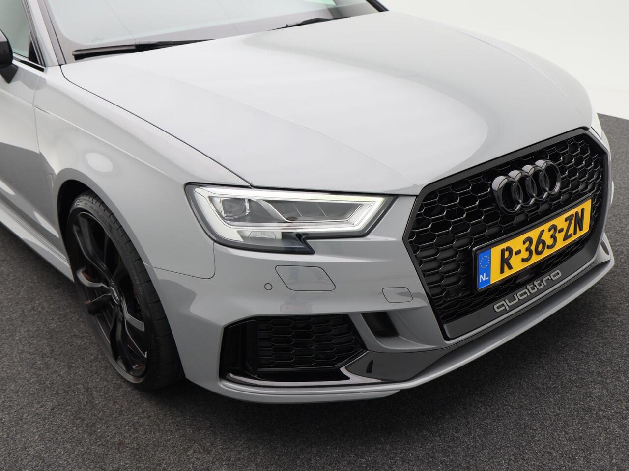 Audi RS3 Sportback 2.5 TFSi 400 Pk quattro | Matrix LED | Trekhaak | Nappa Leder | Digitale Cockpit | Abt 19 inch | Dealer onderhouden