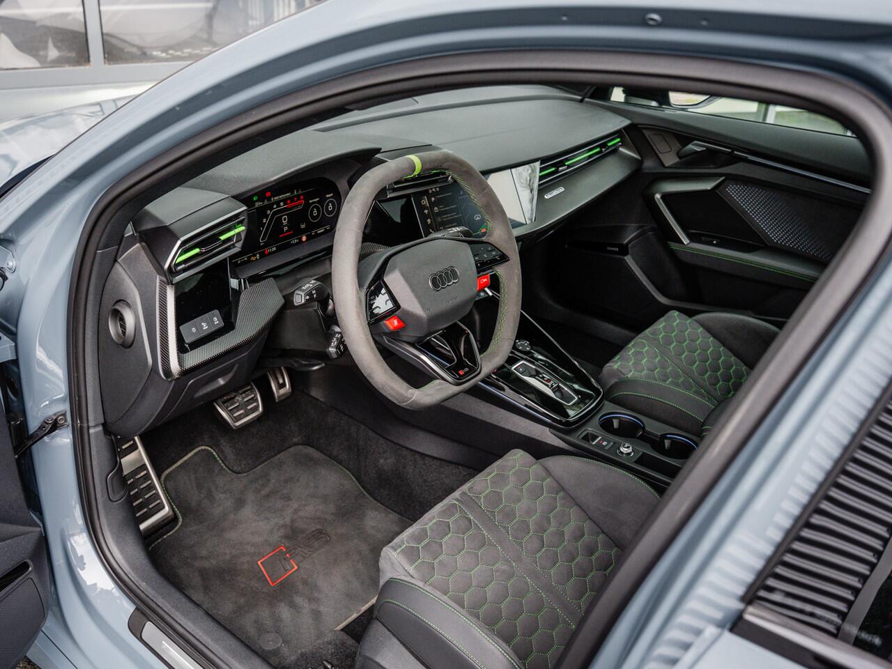 Audi RS3 Sportback 2.5 TFSI quattro | Keramisch | Carbon | Head-up | Sonos