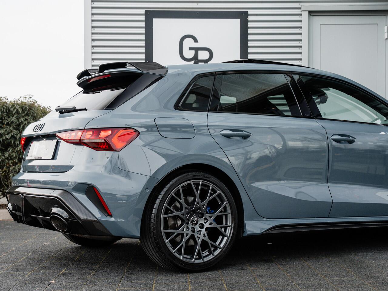 Audi RS3 Sportback 2.5 TFSI quattro | Keramisch | Carbon | Head-up | Sonos