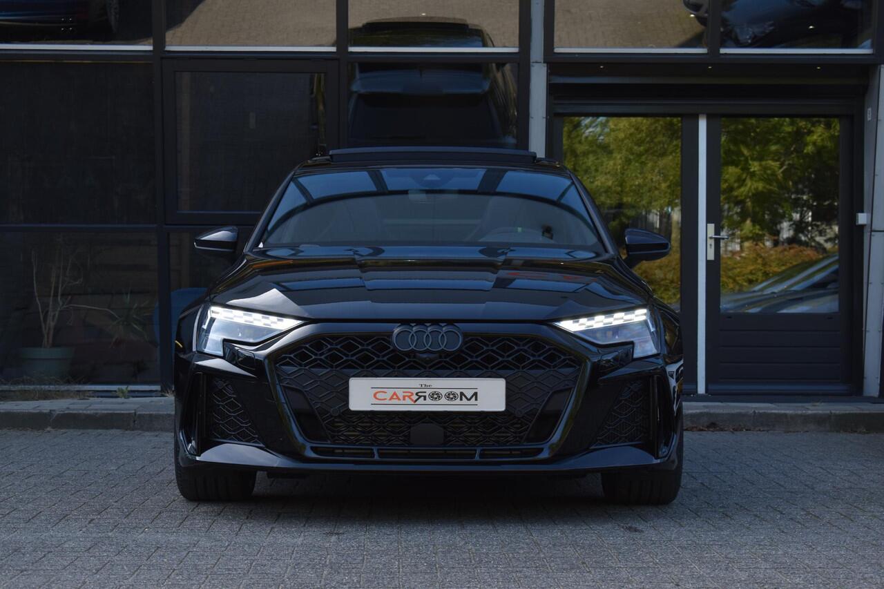 Audi RS3 Sportback 2.5 TFSI RS3 quattro Pano HUD Lane Sonos Camera Kuip RS3 400PK