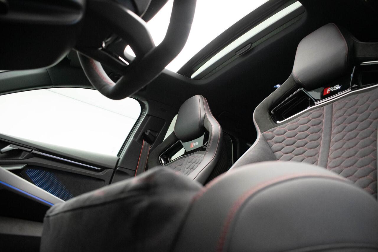 Audi RS3 Sportback 2.5 TFSI quattro |Pano|Kuipstoel|Sonos|HUD|