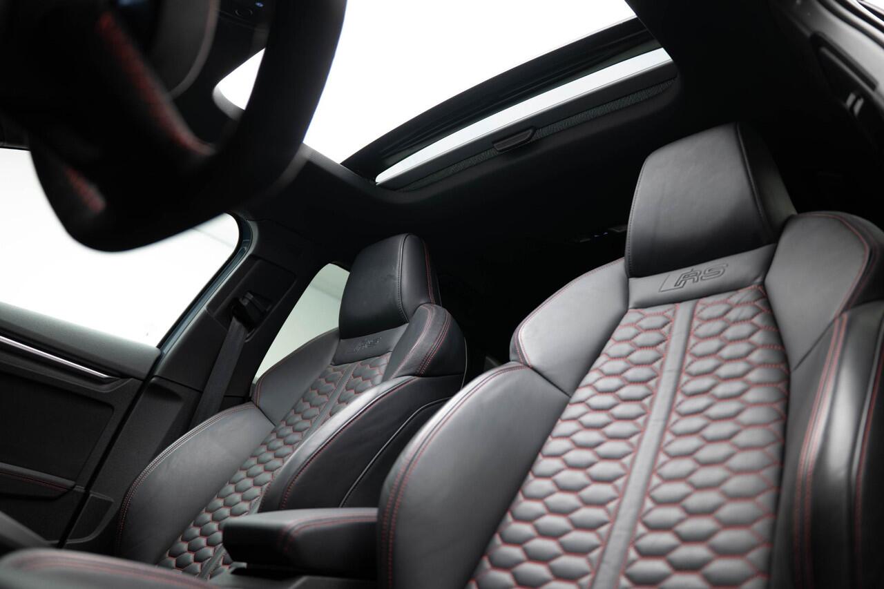 Audi RS3 Sportback 2.5 TFSI quattro |Pano|Massage|B&O|Carbon|