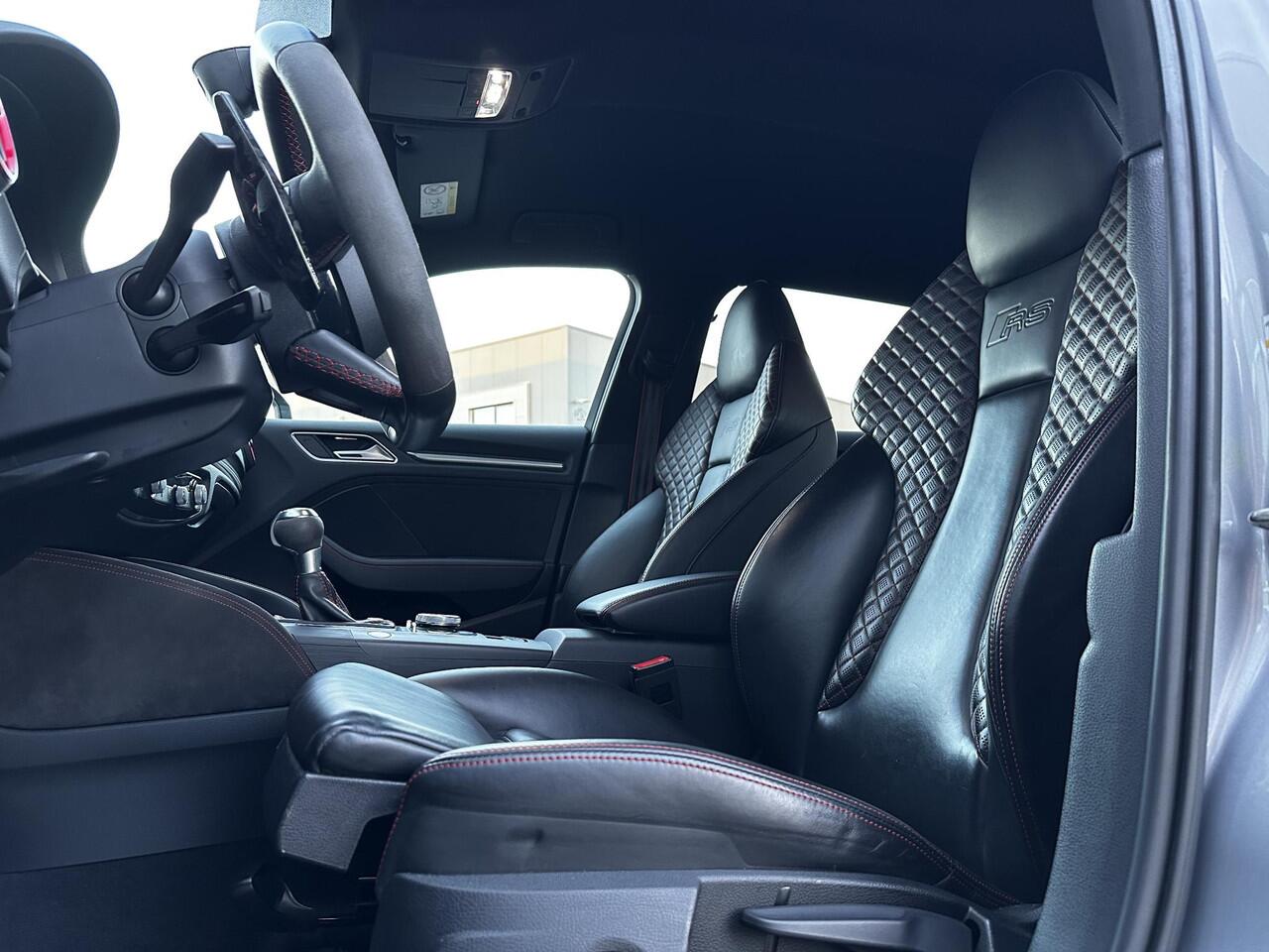 Audi RS3 Sportback 2.5 TFSI RS 3 QUATTRO TTE700 600+ PK | AKRAPOVIC | B&O | Virtual | MAGNETIC RIDE | DAB | Camera