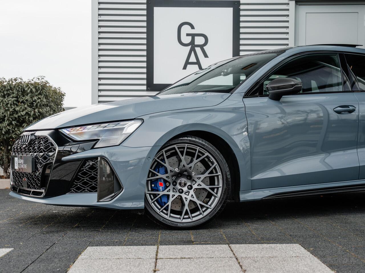 Audi RS3 Sportback 2.5 TFSI quattro | Keramisch | Carbon | Head-up | Sonos