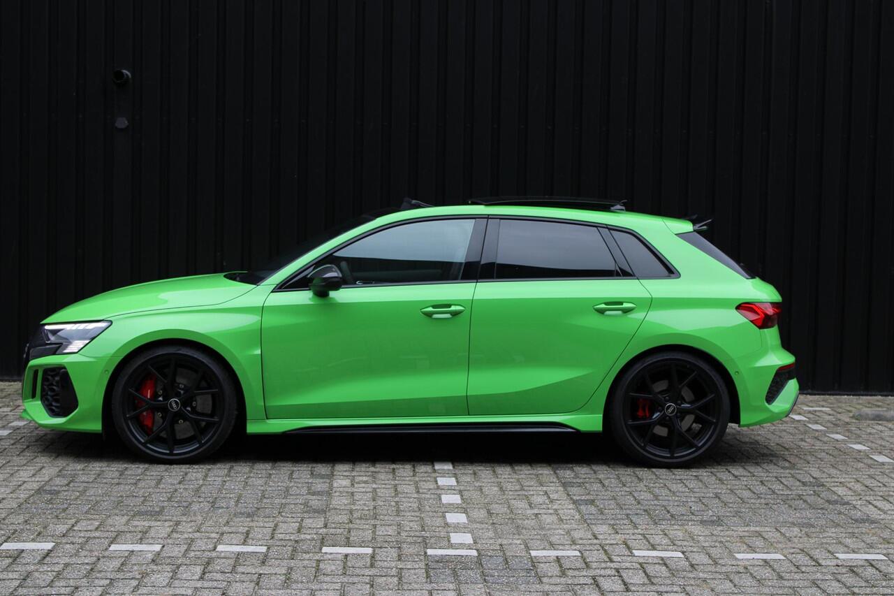 Audi RS3 Sportback 2.5 TFSI quattro PANO KERAMISCH B&O MATR