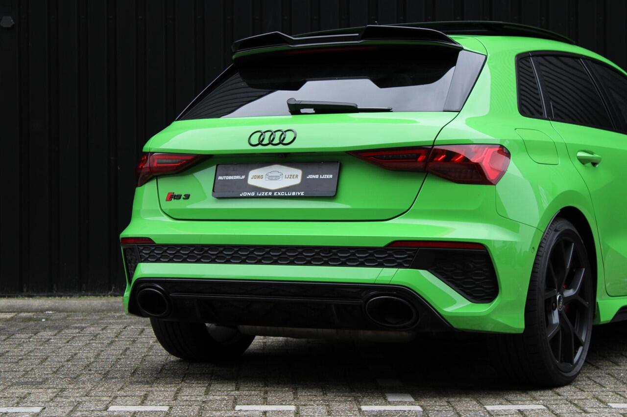 Audi RS3 Sportback 2.5 TFSI quattro PANO KERAMISCH B&O MATR