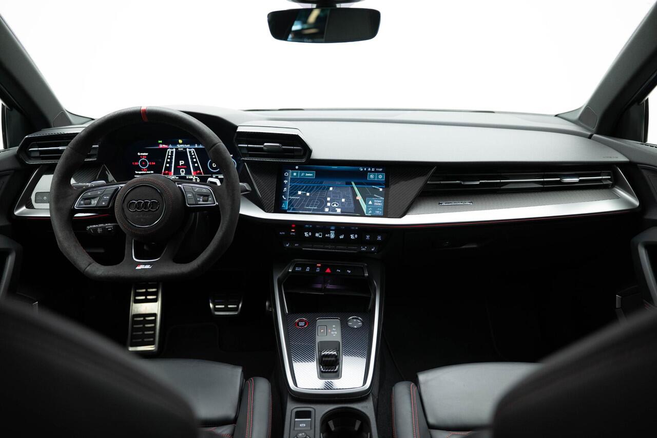 Audi RS3 Sportback 2.5 TFSI quattro |Pano|Massage|B&O|Carbon|