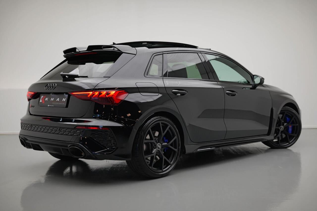 Audi RS3 Sportback 2.5 TFSI quattro |Keramisch|Pano|360|Carbon|HUD|B&O|Memory|