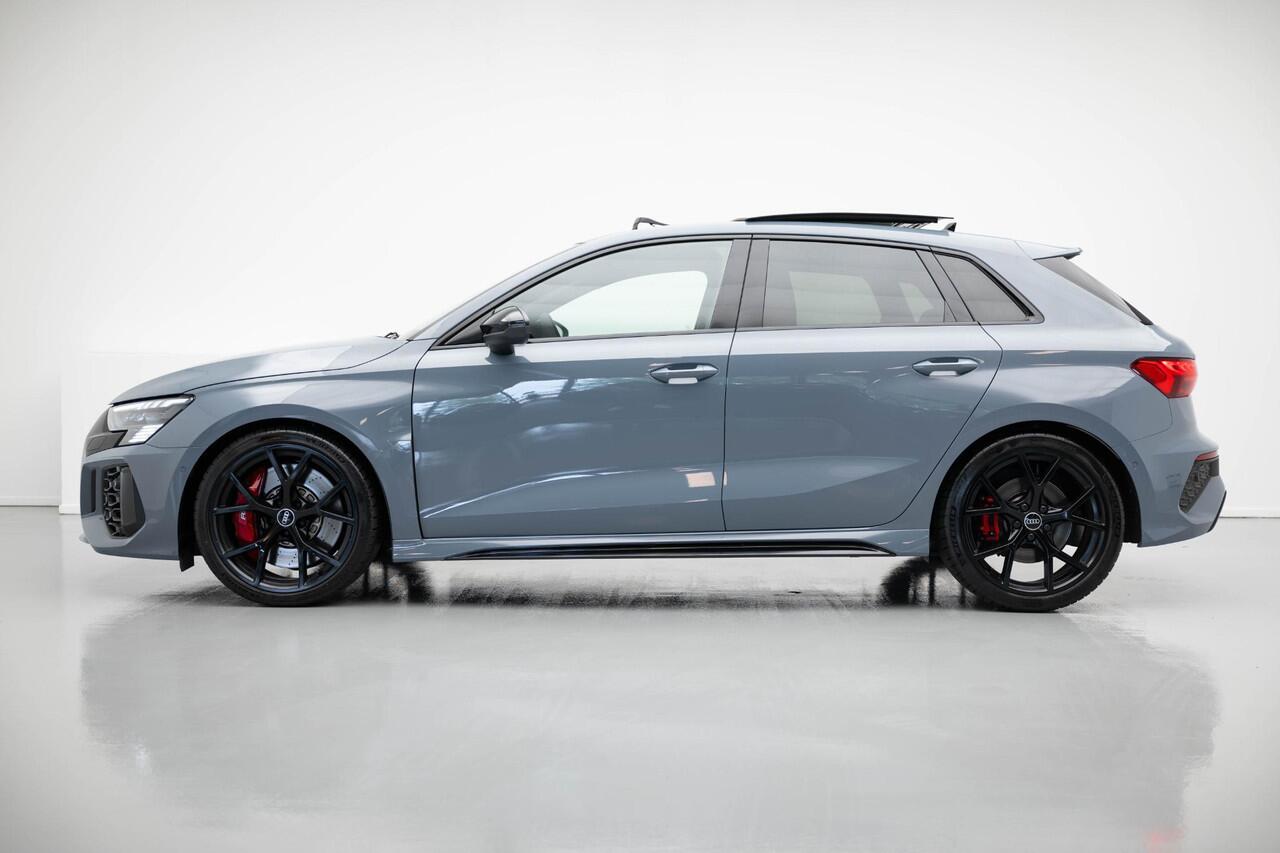 Audi RS3 Sportback 2.5 TFSI quattro |Pano|Massage|B&O|Carbon|