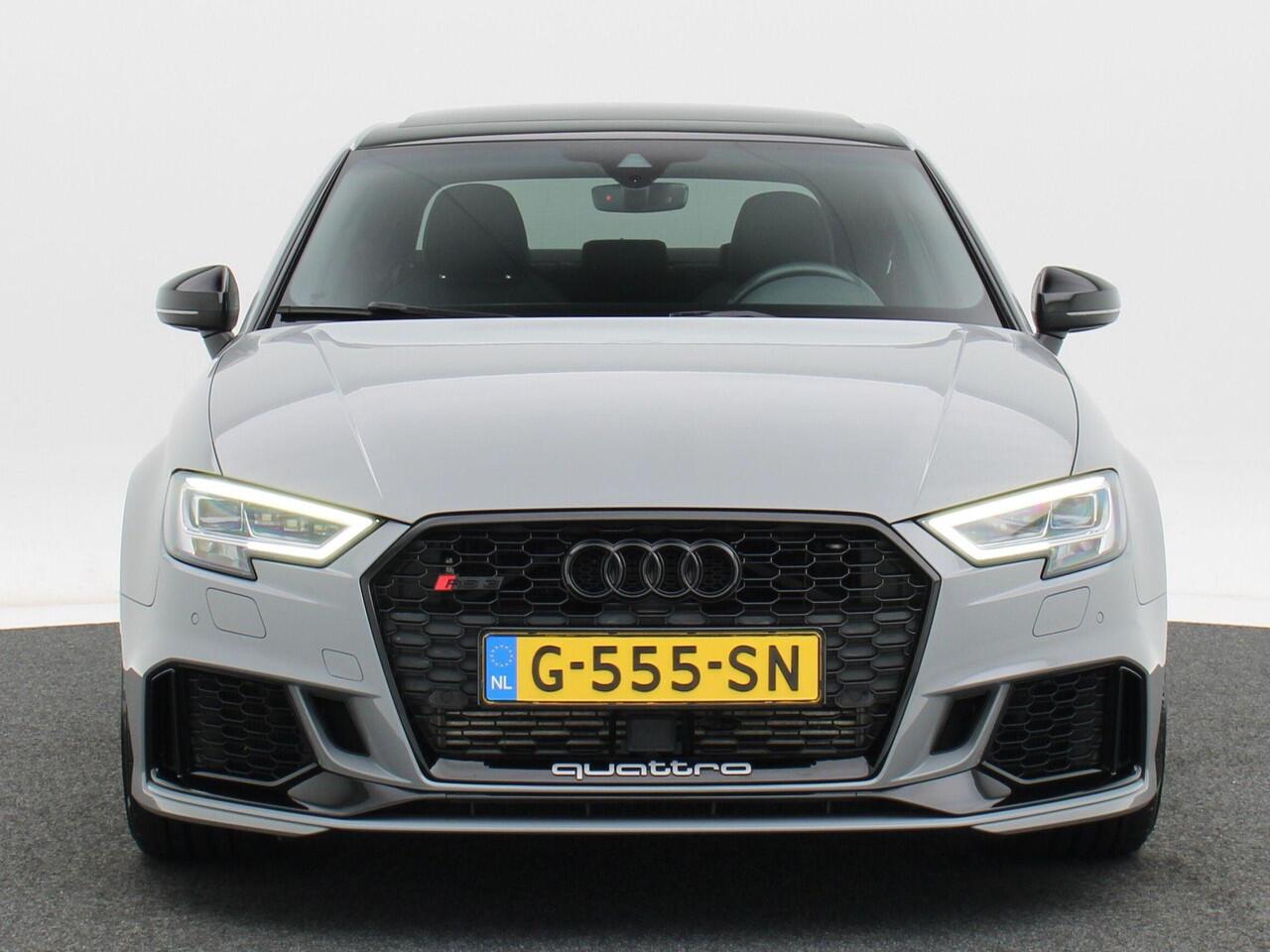 Audi RS3 Limousine 2.5 TFSi 400 Pk RS 3 quattro | Panorama Dak | B&O Audio | Camera | Bluetooth | Adaptive Cruise | Climate Control | 19 Inch | 68.435 Km