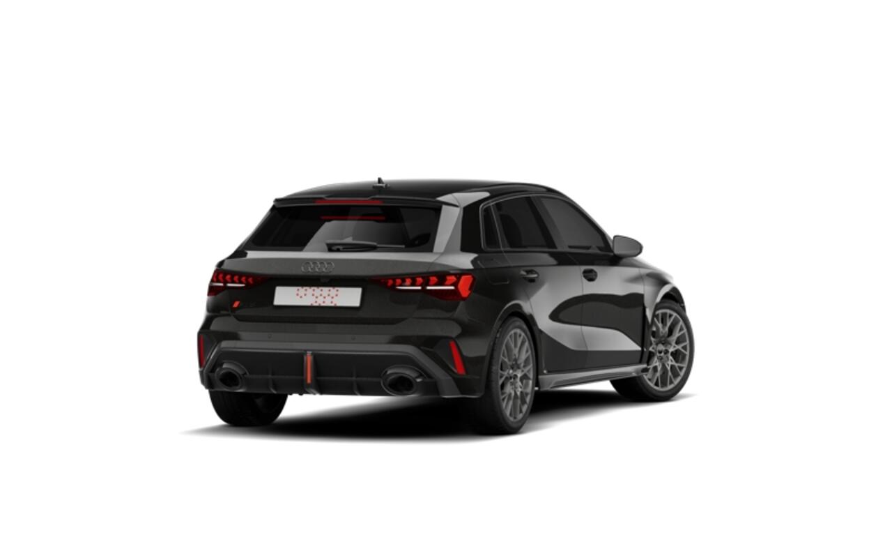 Audi RS3 Sportback 400 S tronic Automaat | Glazen panoramadak | Sportuitlaat | RS exterieurdelen zwart | MMI navigatie plus | Climate pakket plus | Assistentiepakket Rijden en Parkeren Plus | Matrix-ledkoplampen, ledachterlichten en koplampsproeiers | Virtual cock