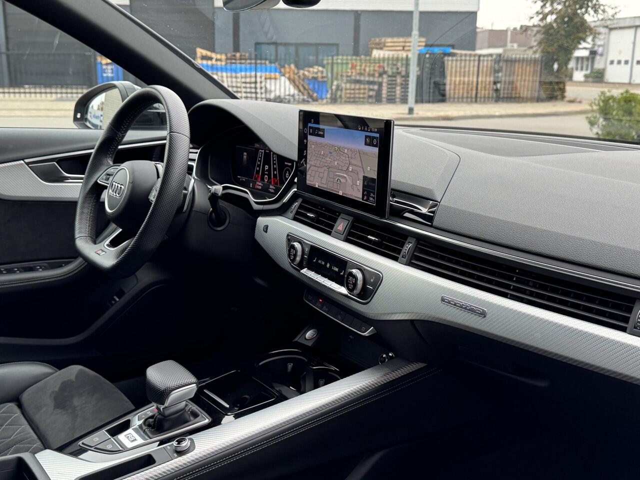 Audi RS4 Avant 2.9 TFSI 451pk Quattro Aut. Black optiek Facelift 57dkm !!