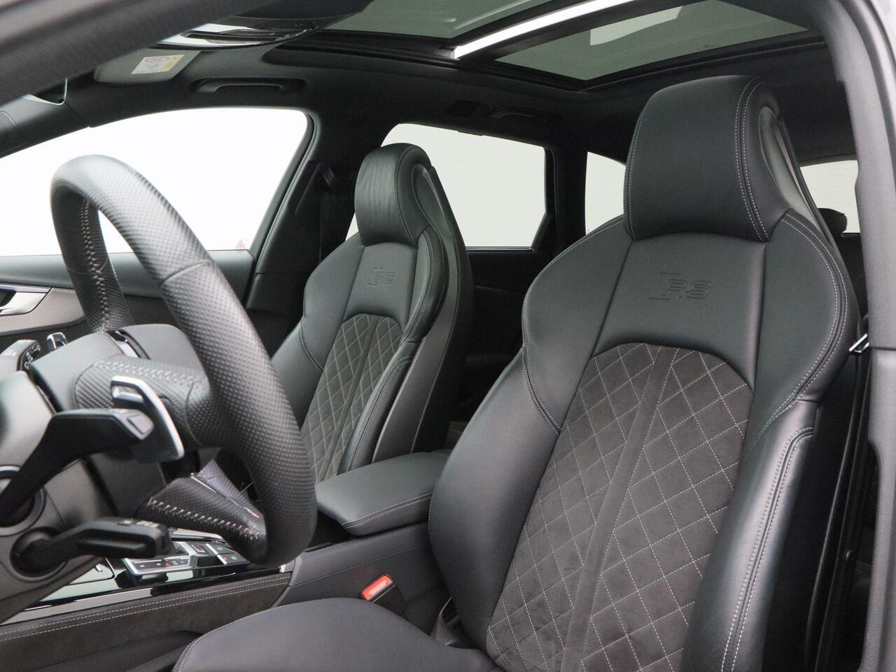 Audi RS4 Avant 2.9 TFSi 450 Pk quattro | Panoramadak | B&O Audio | Carplay | Adaptive Cruise | Stoel Verwarming | 20 Inch | 76.266 Km