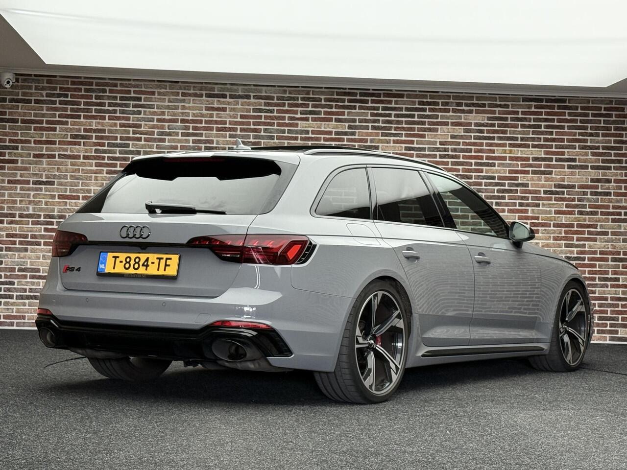 Audi RS4 Avant 2.9 TFSI quattro | Dak| Massage| Matrix LED| B&O|