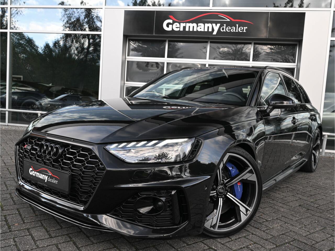 Audi RS4 Avant 2.9TFSI 450pk Quattro Keramiek Pano HUD Carbon 20-Inch B&O Led-Matrix Keyless
