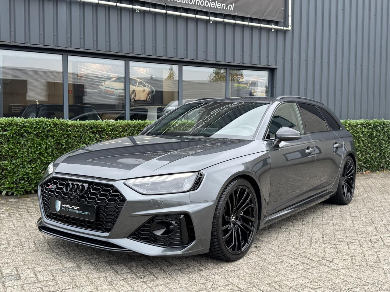 Audi RS4 Avant 2.9 TFSI 451pk Quattro Aut. Black optiek Facelift 57dkm !!